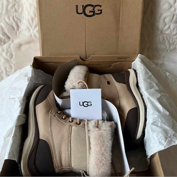 UGG NWT winter rain snow boots - Picture 6 of 8